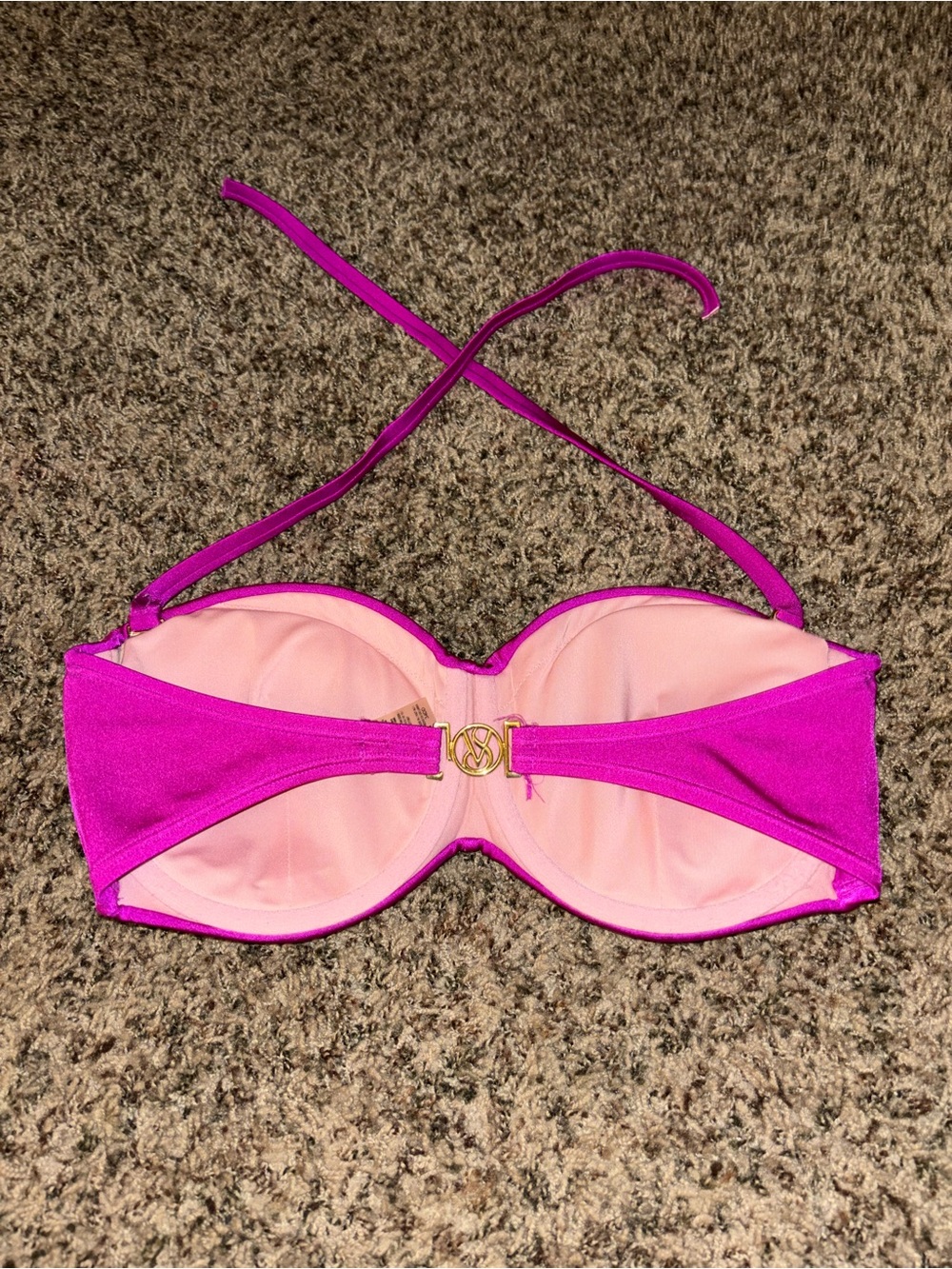 Victoria’s Secret 34DD Twist Front Bandeau Bikini Top - Picture 2 of 3